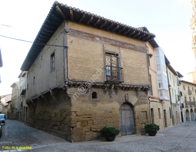 BRIONES (117) Casona mas antigua