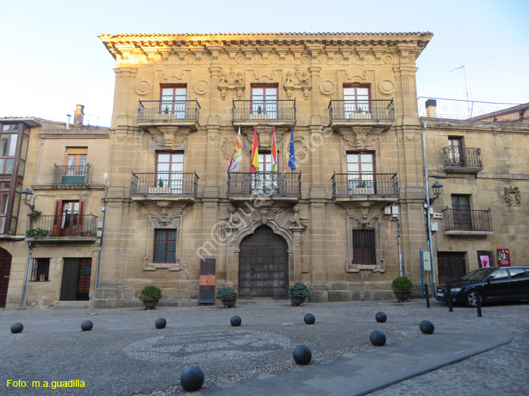 BRIONES (159) Ayuntamiento - Palacio del Marques de San Nicolas