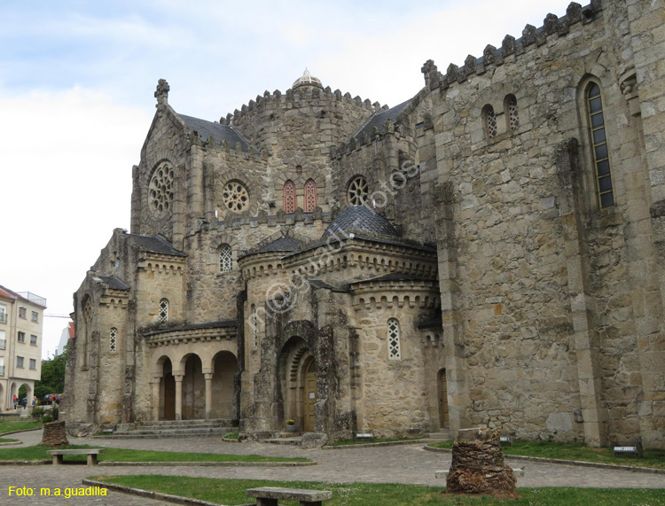 O CARBALLIÑO (111) Iglesia de la Vera Cruz