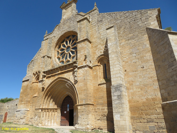 CASTROJERIZ (190) Iglesia Virgen del Manzano