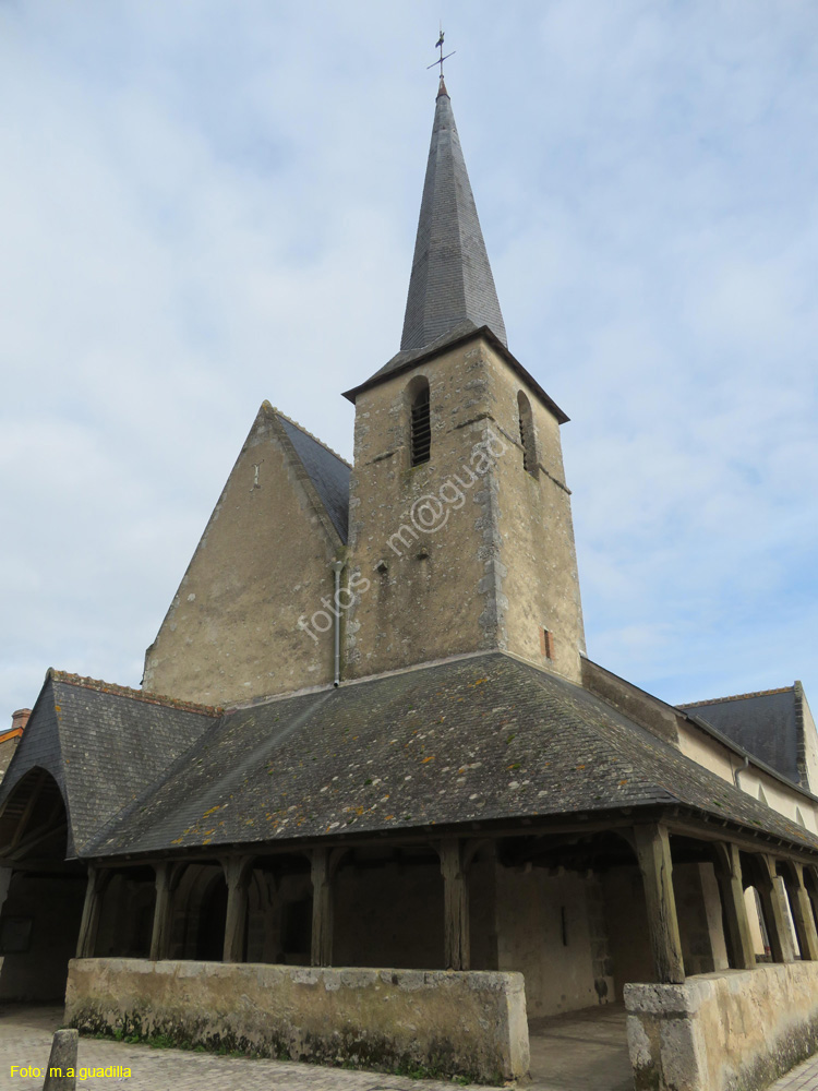 CHEVERNY (173) Iglesia de Saint-Etienne