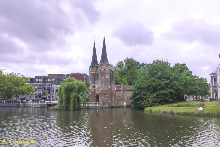 DELFT (252) Oostpoort Puerta Oriental