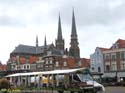 DELFT (219)  Iglesia Maria van Jessekerk desde Markt