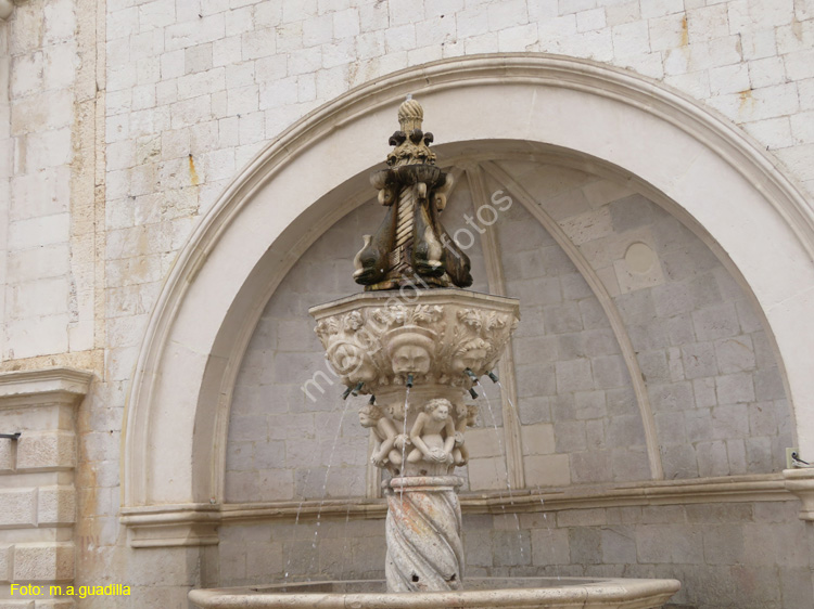 Dubrovnik (245) Pequena Fuente de Onofrio