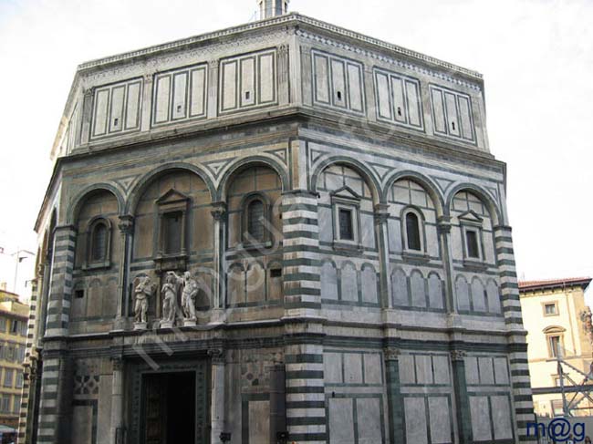 042 Italia - FLORENCIA -   Baptisterio