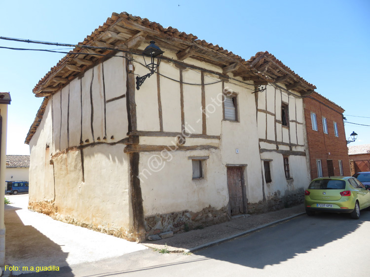 GUADILLA DE VILLAMAR (106) Plaza Mayor