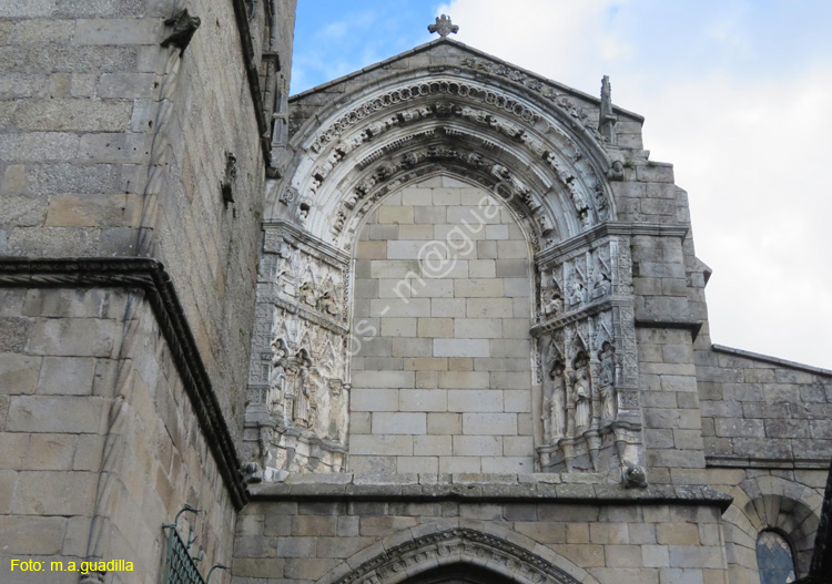 GUIMARAES (219) Iglesia de Nuestra Señora de la Oliveira