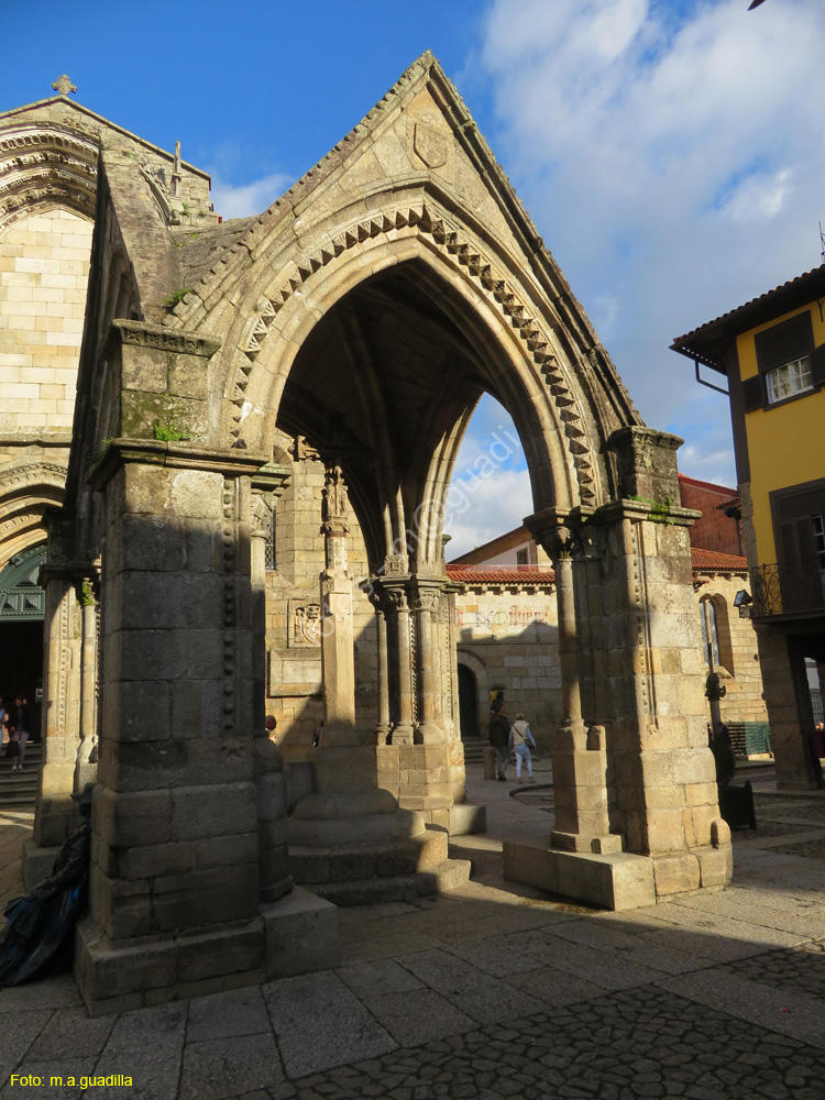 GUIMARAES (239) Iglesia de Nuestra Señora de la Oliveira