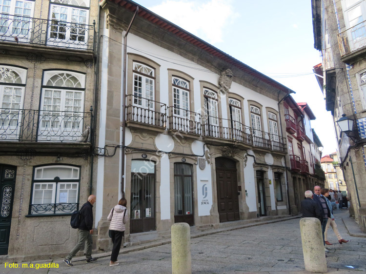 GUIMARAES (269) Rua Reina Dona Maria II