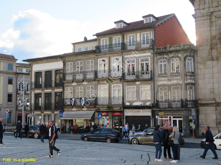 GUIMARAES (295) Largo do Toural