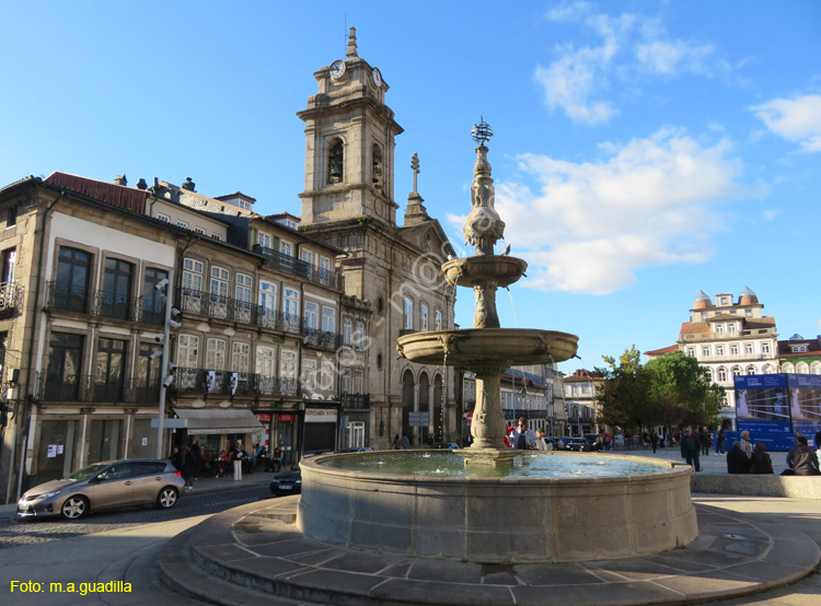 GUIMARAES (297) Largo do Toural