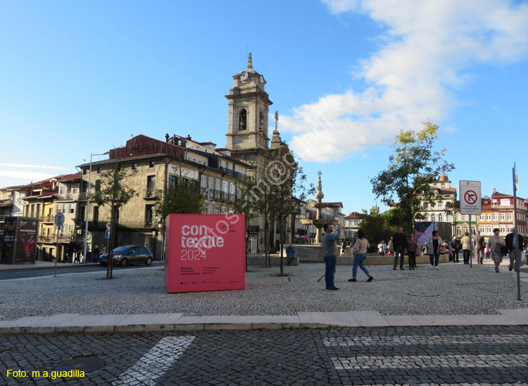 GUIMARAES (300) Largo do Toural