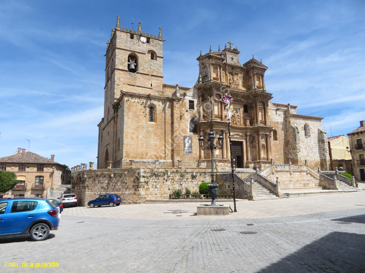 GUMIEL DE IZAN (177) Iglesia de Santa Maria