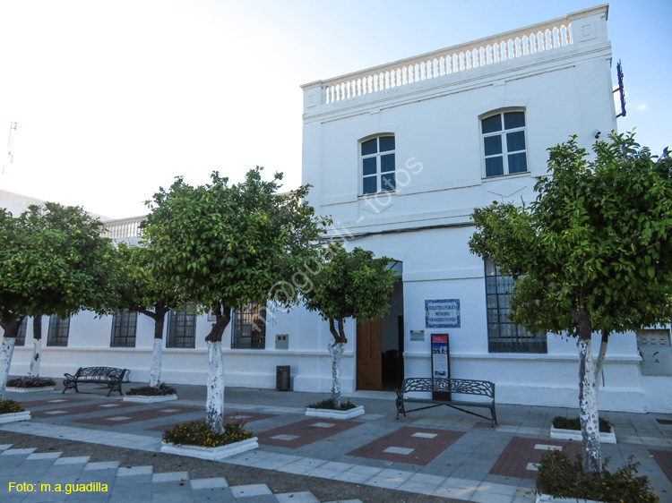 HORNACHUELOS (111) Biblioteca