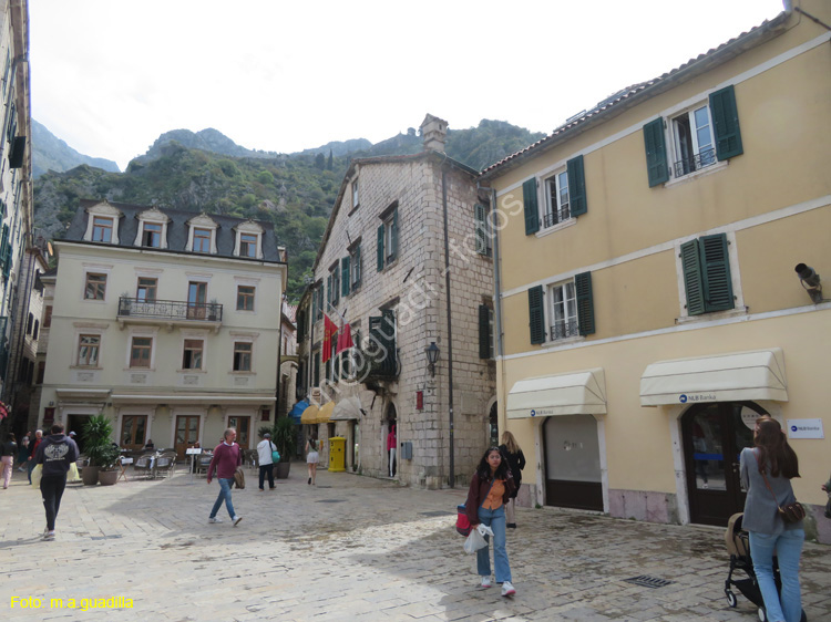 Montenegro - Kotor (126) Plaza de Armas