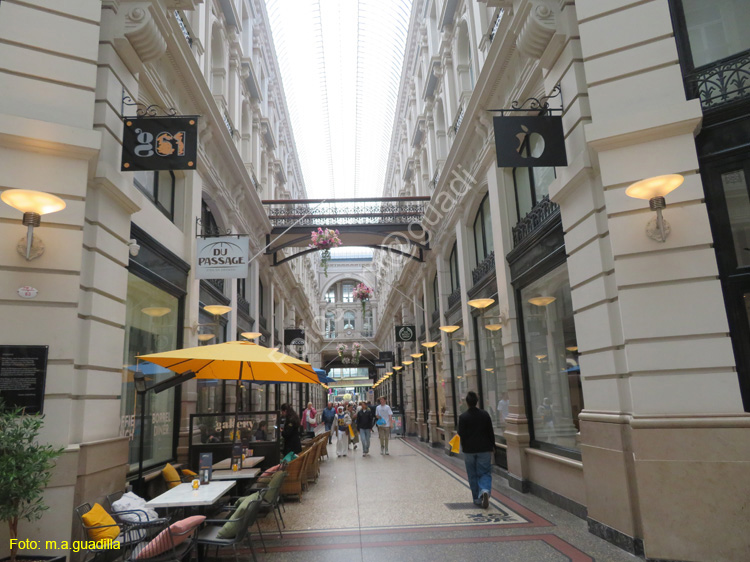 LA HAYA (291) De Passage