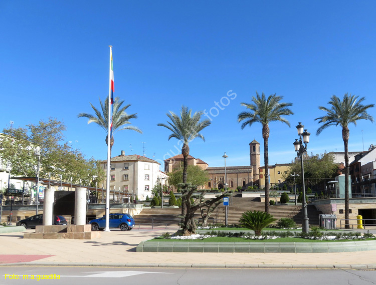LINARES (101) Plaza del Ayuntamiento