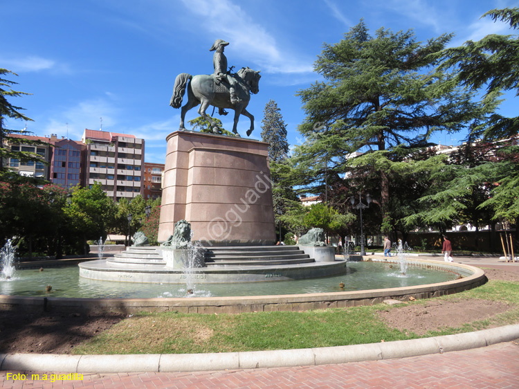 LOGROÑO (366) Paseo del Espolon - Espartero