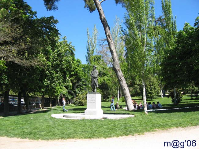 Madrid - Parque del Retiro - Pio Baroja 058