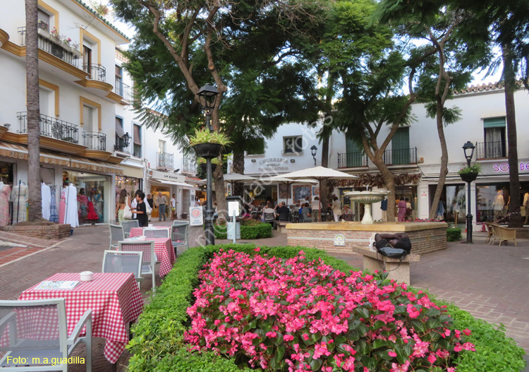 MARBELLA (101) Plaza de la Victoria