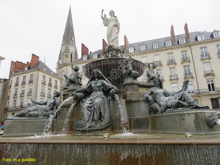 NANTES (217) Place Royale