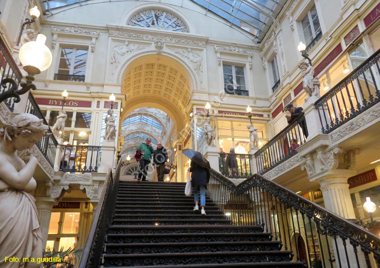 NANTES (277) Passage Pommeraye