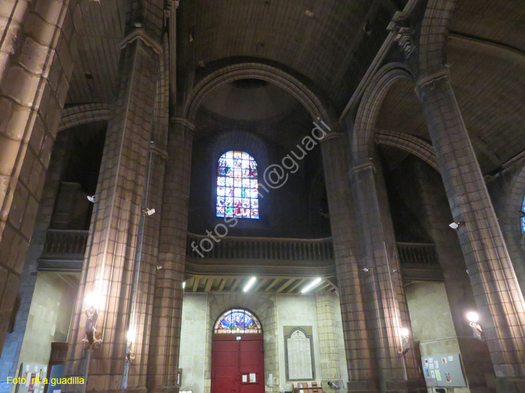 NANTES (288) Iglesia  de la Santa Cruz