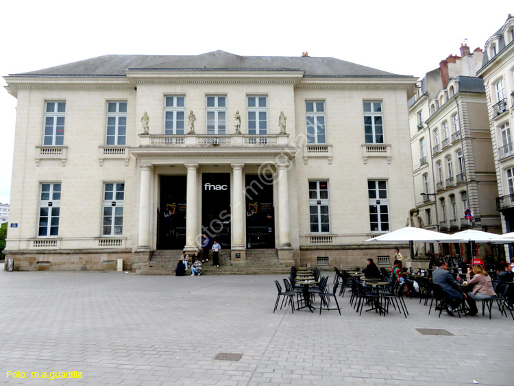 NANTES (410) Place du Comerce