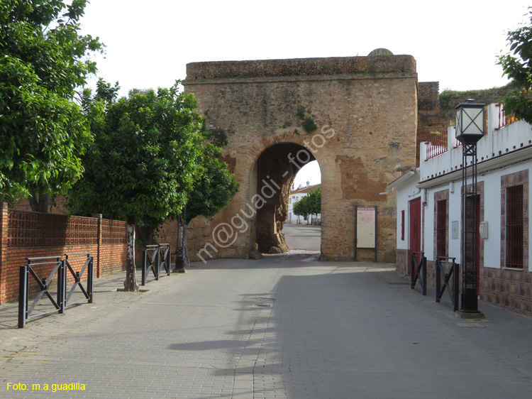 Niebla (135) Puerta de Sevilla