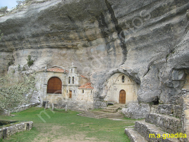 Ojo Guareña 024 - Cueva y Ermita de San Bernabe