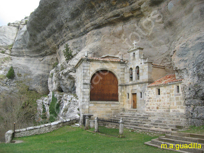 Ojo Guareña 026 - Cueva y Ermita de San Bernabe