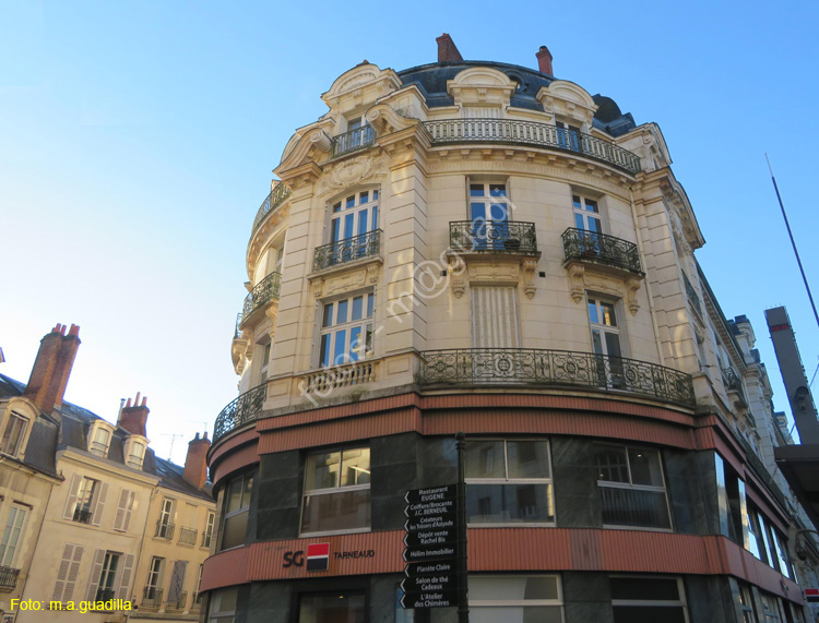 ORLEANS (228) Rue de la Republique