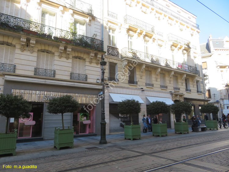 ORLEANS (232) Rue de la Republique