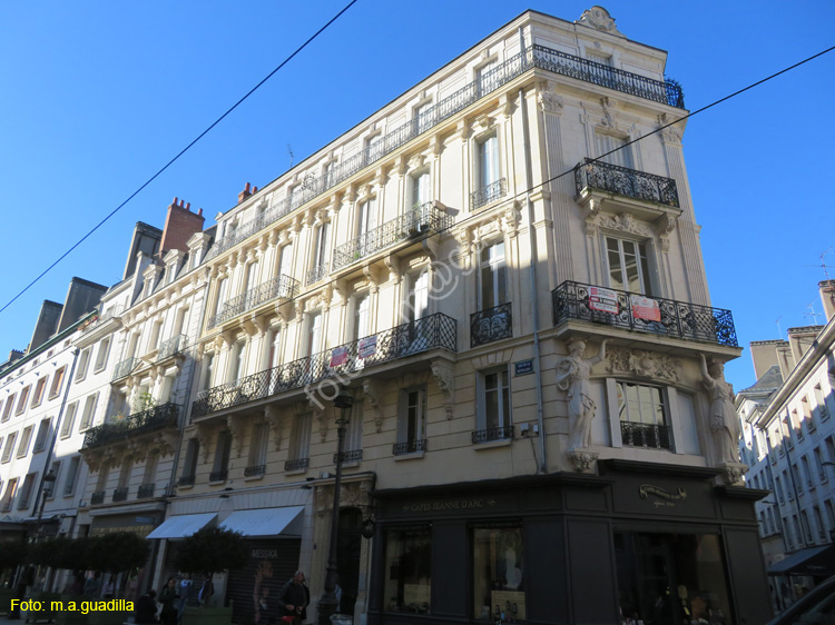 ORLEANS (233) Rue de la Republique