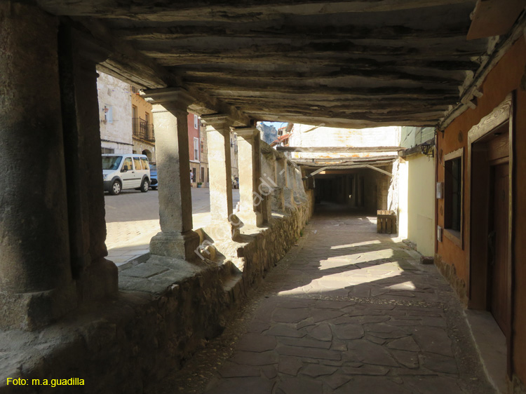 PANCORBO (111) Calle Real