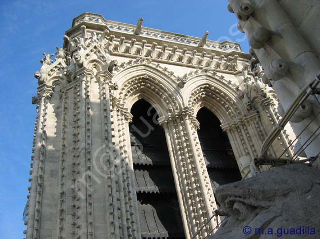 PARIS 172 Notre Dame