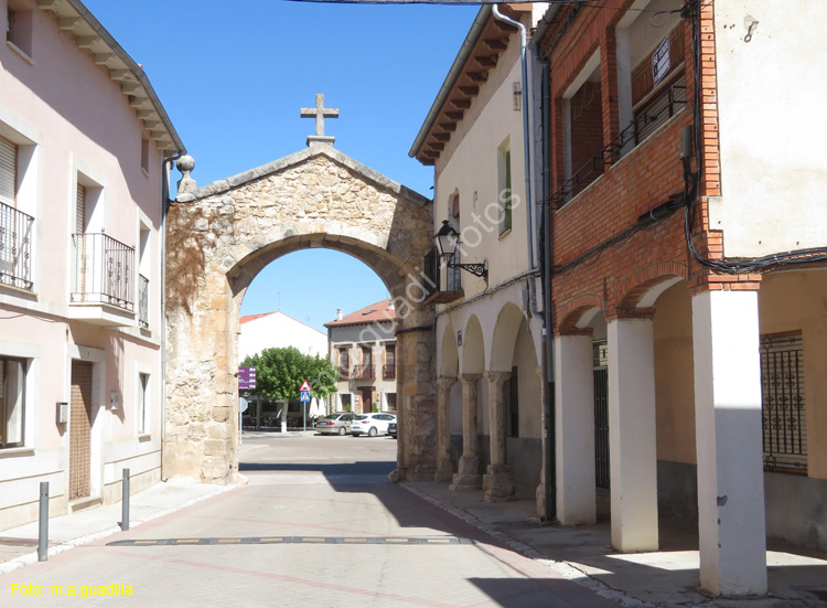 PESQUERA DE DUERO (107) Calle del Arco