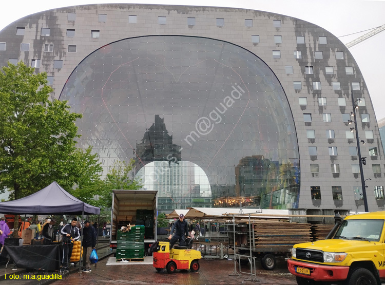 ROTTERDAM (124) De Tijdtrap - La Herradura