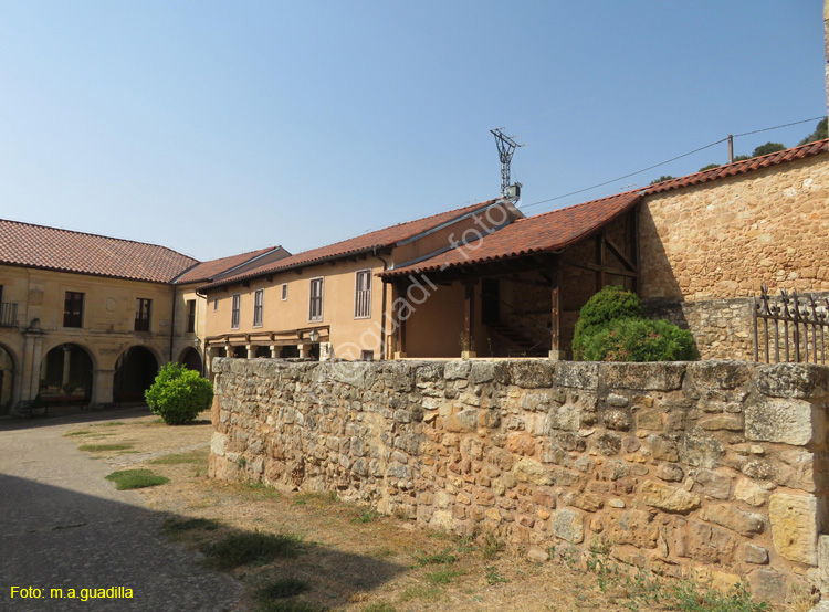 SAN ANDRES DEL ARROYO (105) Monasterio