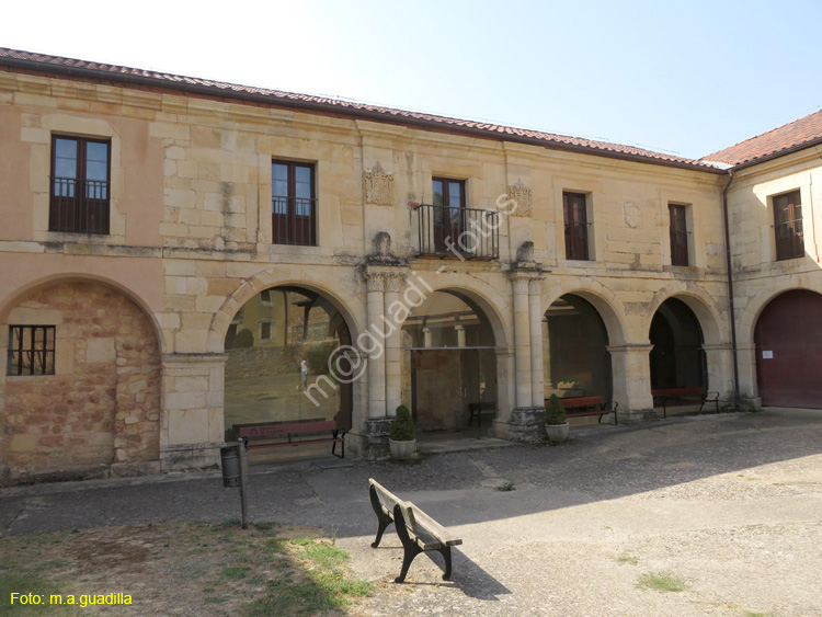 SAN ANDRES DEL ARROYO (111) Monasterio