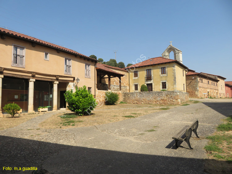 SAN ANDRES DEL ARROYO (122) Monasterio