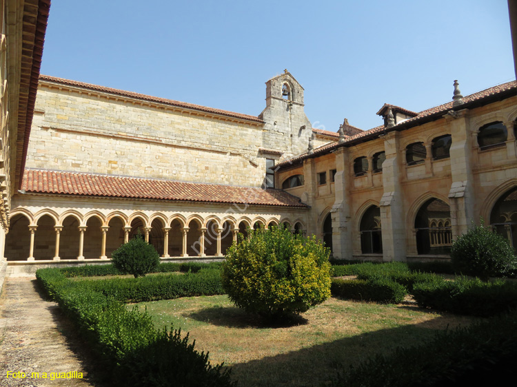 SAN ANDRES DEL ARROYO (203) Monasterio
