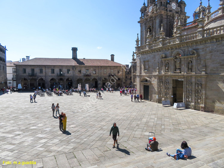 SANTIAGO DE COMPOSTELA (347) Puerta Santa - Plaza de la Quintana Vivos