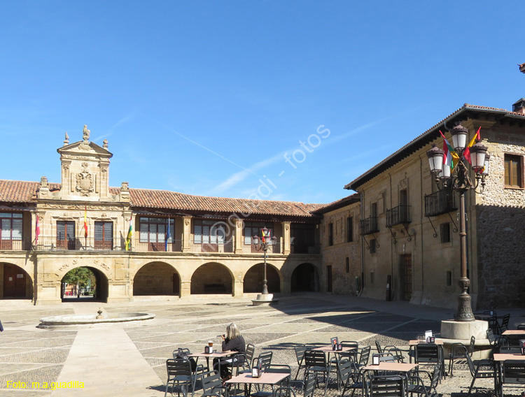 SANTO DOMINGO DE LA CALZADA (133) Plaza España