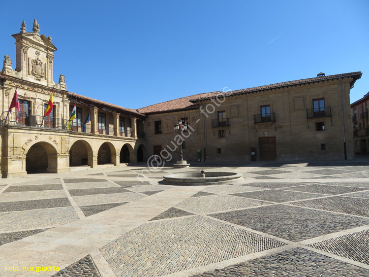 SANTO DOMINGO DE LA CALZADA (140) Plaza España