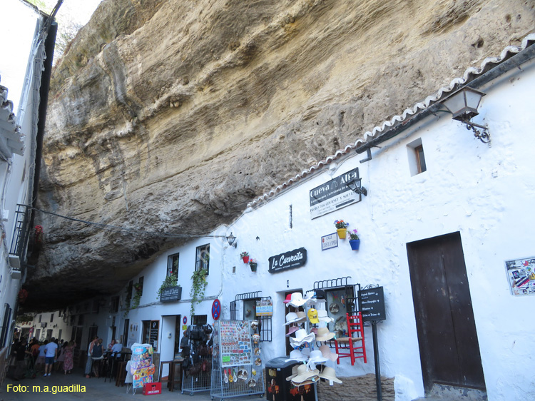 SETENIL DE LAS BODEGAS (183) Calle Cuevas de Sombra