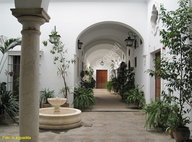 SEVILLA (591) Plaza del Cabildo