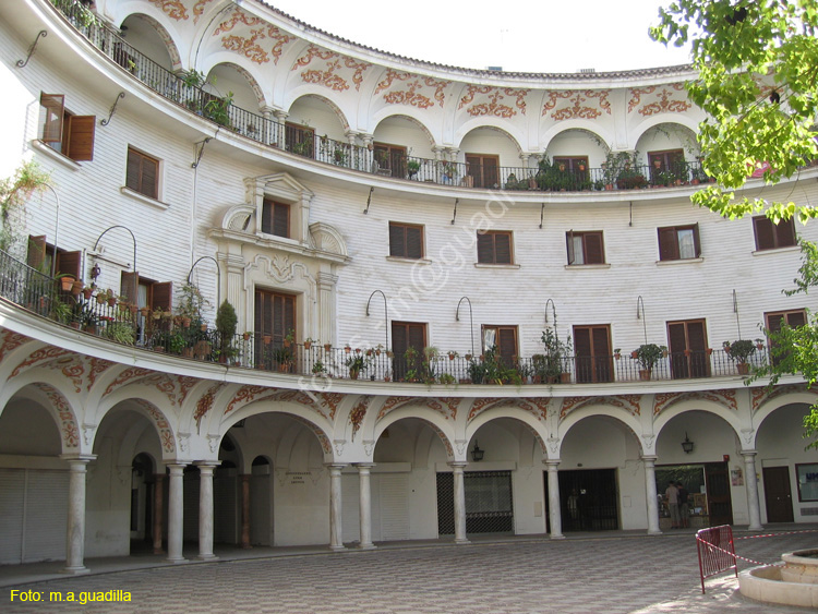 SEVILLA (599) Plaza del Cabildo