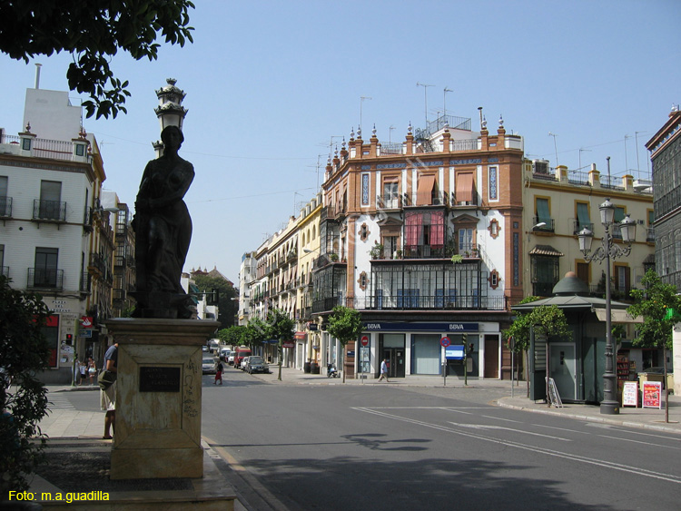 SEVILLA (639) Plaza del Altozano