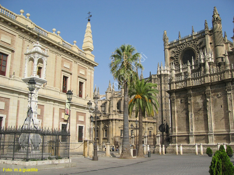 SEVILLA (652) Plaza del Triunfo